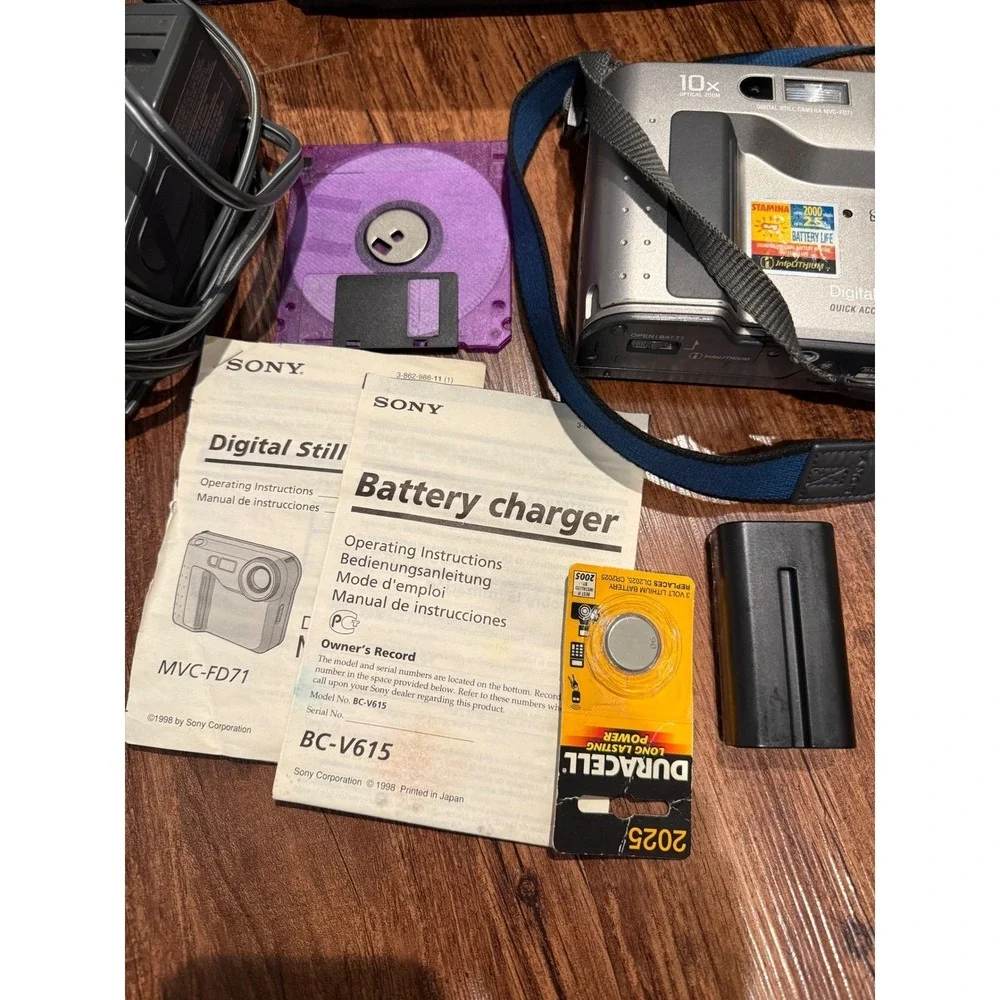 Sony Digital Mavica MVC-FD71 Camera Floppy Disk Camera‎ Accessories Case